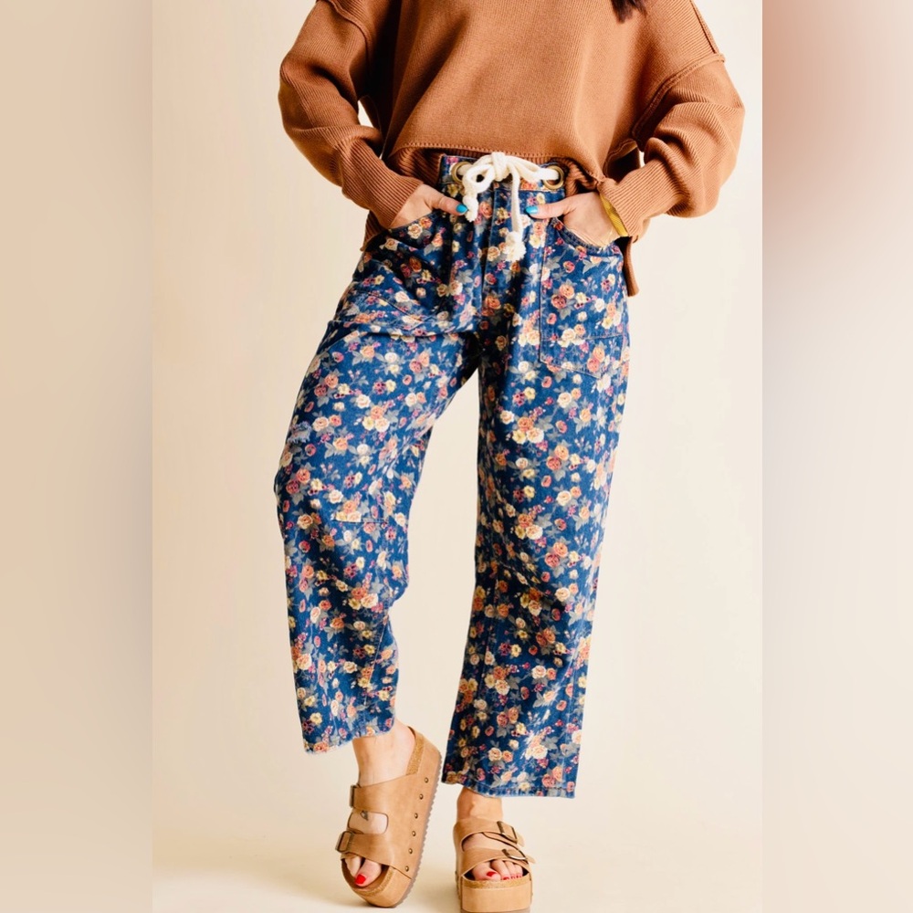 BiBi Blue Floral Denim Pants NWOT